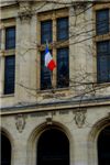 Сорбонна - университет в Париже, основанный в 1257 году. Видимо, это здание построили уже чуть позже. Фотография для галочки. :-)