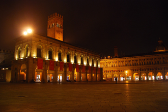 Историческая площать в Болонье