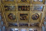 Роскошные потолки палаццо Веккьо под конец осмотра уже не так впечатляли, как в самом начале. 