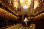 Внутри кафедрального собора в Севилье